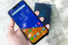 Asus Zenfone 5 recenze