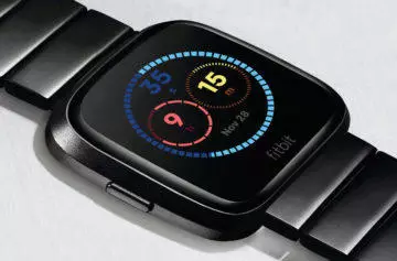 Fitbit Versa recenze: Stylové chytré hodinky s NFC za ideální cenu