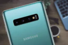 prvni detailni video samsung s10 prvni pohled