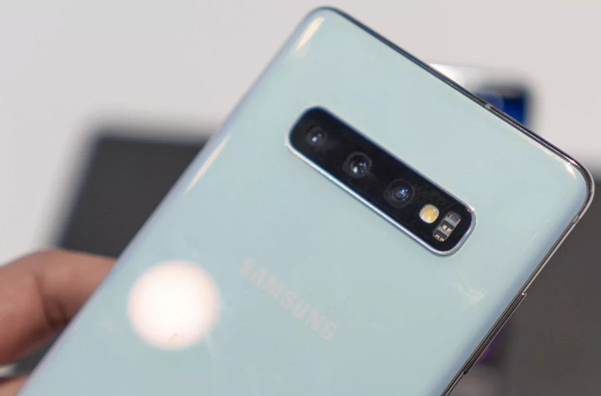 nejlepší fotomobil samsung galaxy s10+