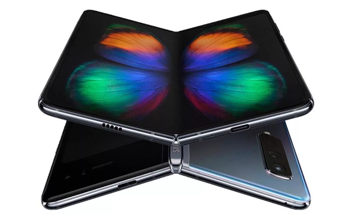 samsung galaxy fold titulni