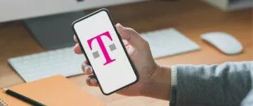 telefon v ruce T-Mobile