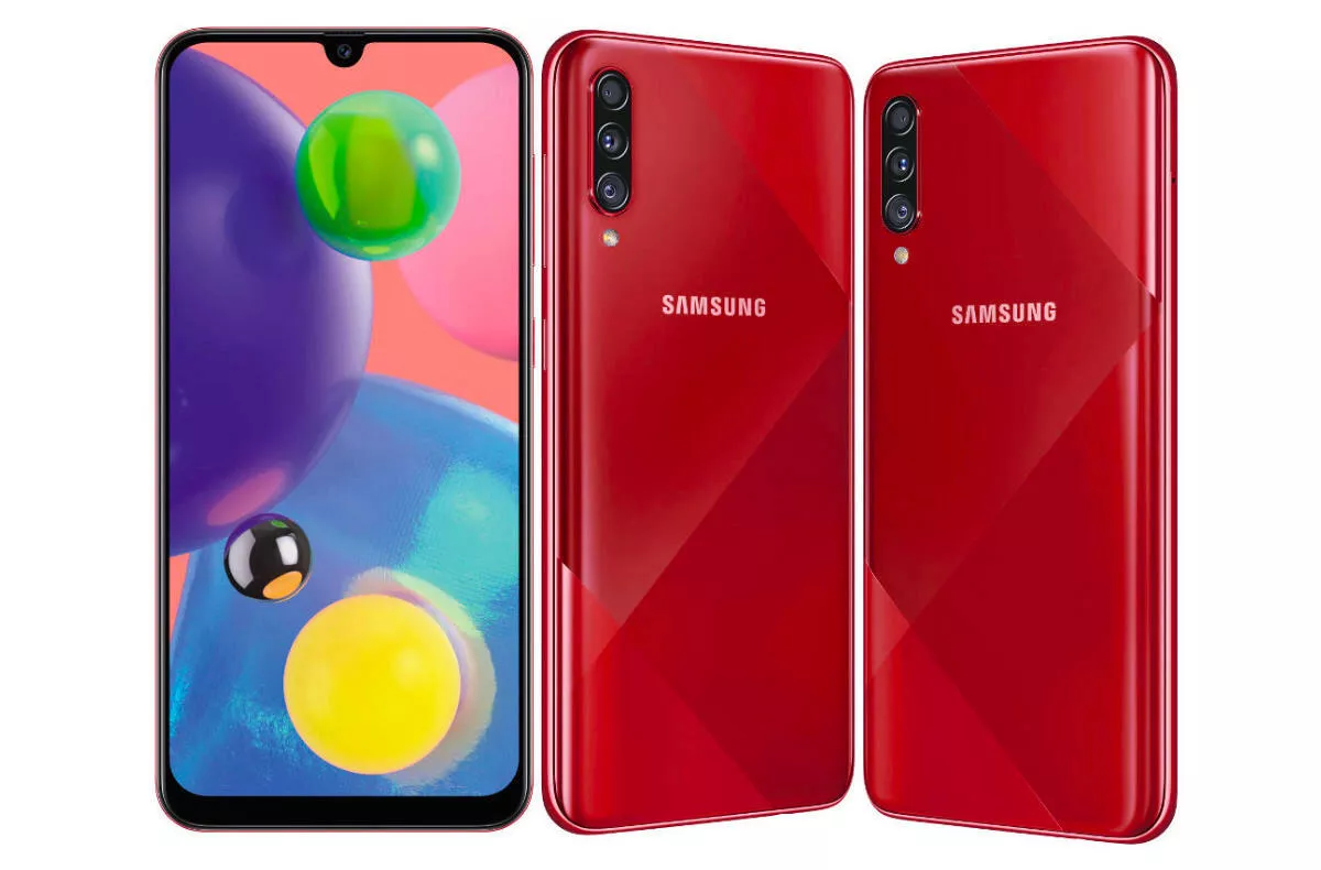 Two Samsung mid-range phones receive One UI 3.1