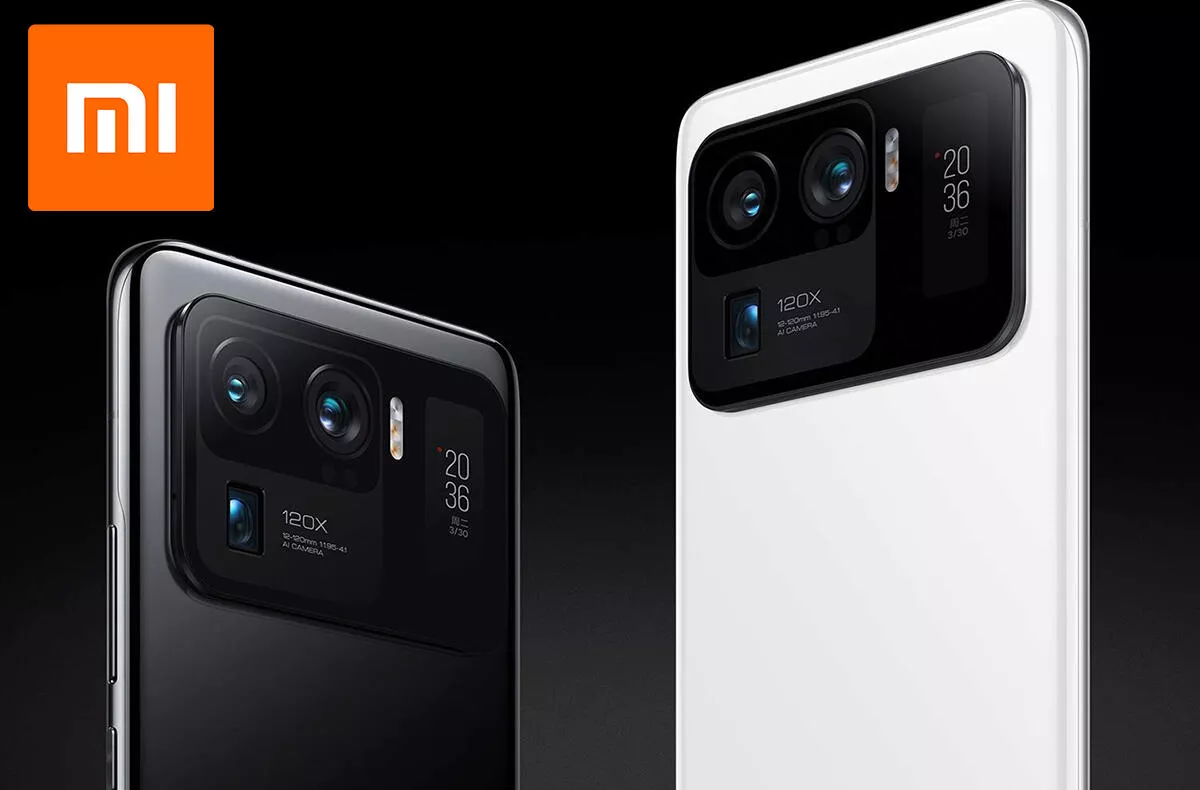 The Xiaomi Mi 11 Ultra uses a Mi Band 5 display on its back