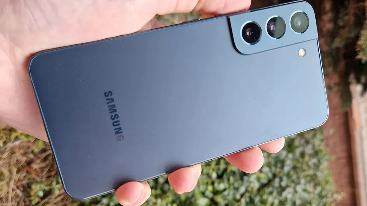 Samsung brzy začne testovat One UI 6 na řadě Galaxy S22. Kdy bychom se mohli dočkat stabilní verze?
