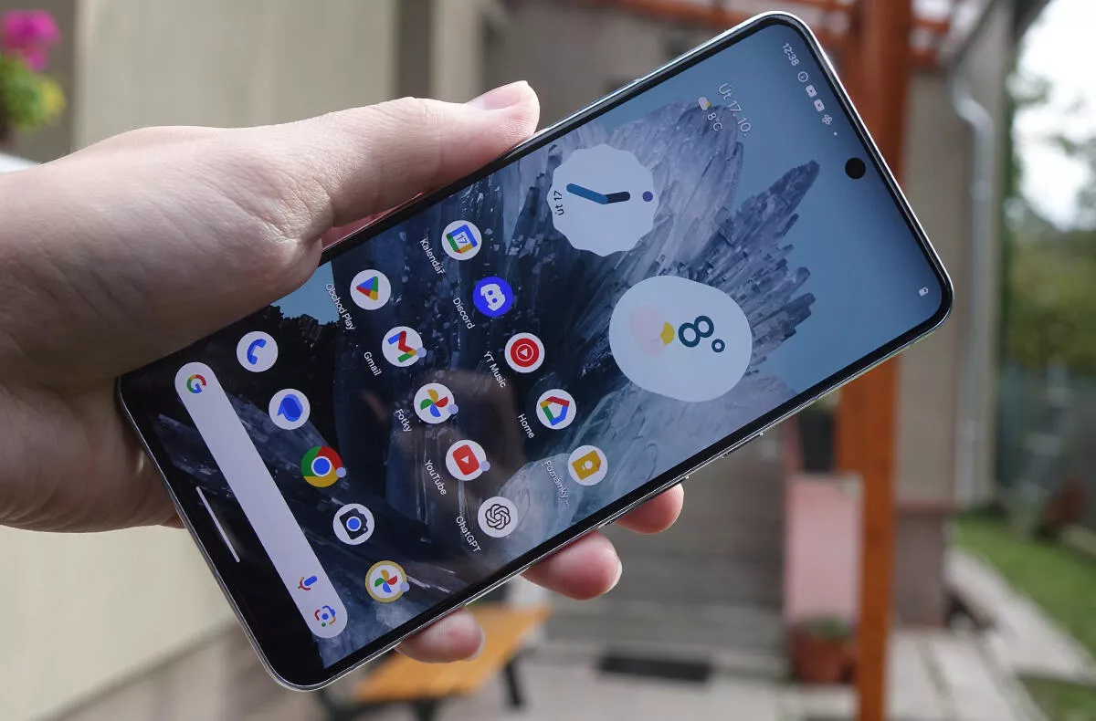 google pixel 8 displej