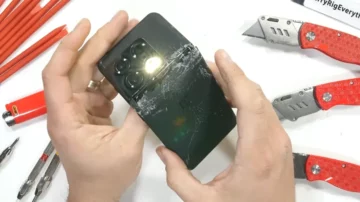 OnePlus 10 test odolnosti