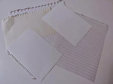 bílé papíry