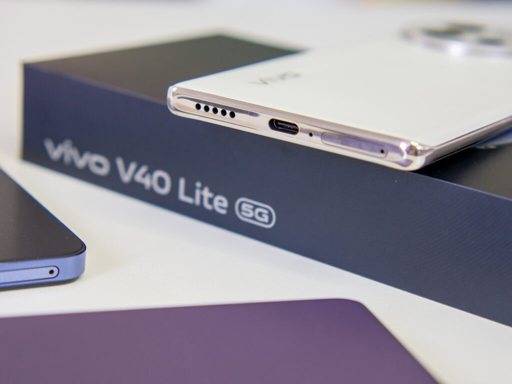 Vivo V40 Lite konektivita