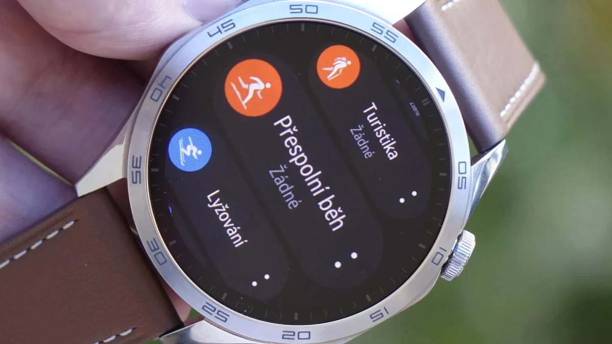 Huawei Watch GT5 klepou na dveře! Už víme, kdy se model s vylepšeným senzorem představí