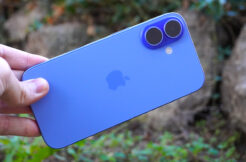 iphone 16 modrá