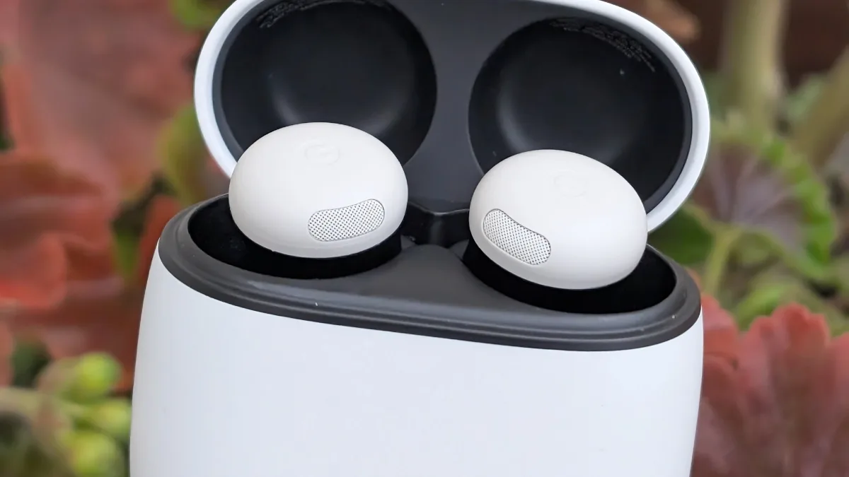 Google Pixel Buds Pro 2 utiší autobus plný lidí a provětrají přitom vaši peněženku (semínková recenze)