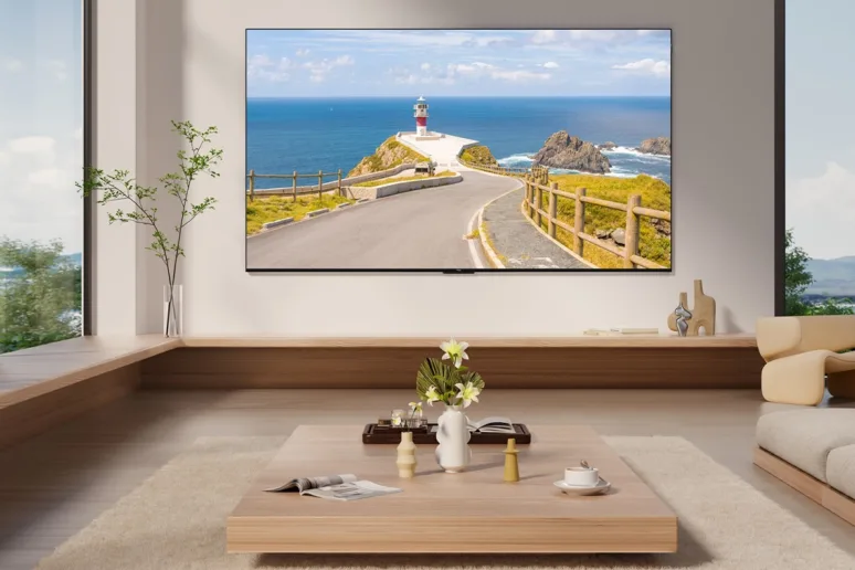 tcl c675 mini led televizor obývací pokoj světlý