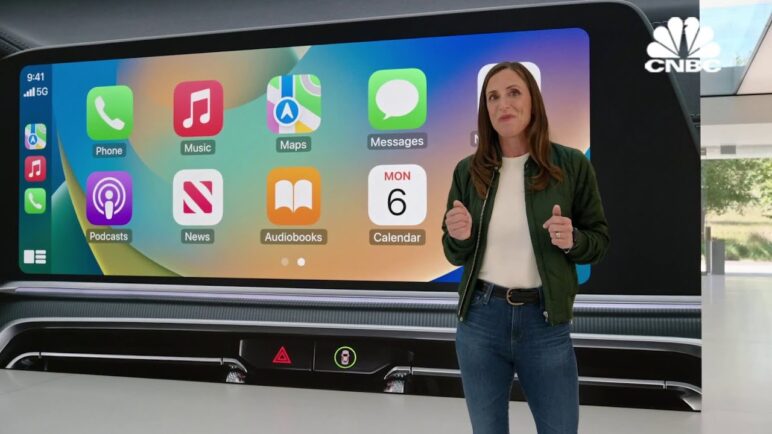 Apple announces updates to CarPlay with iOS 16