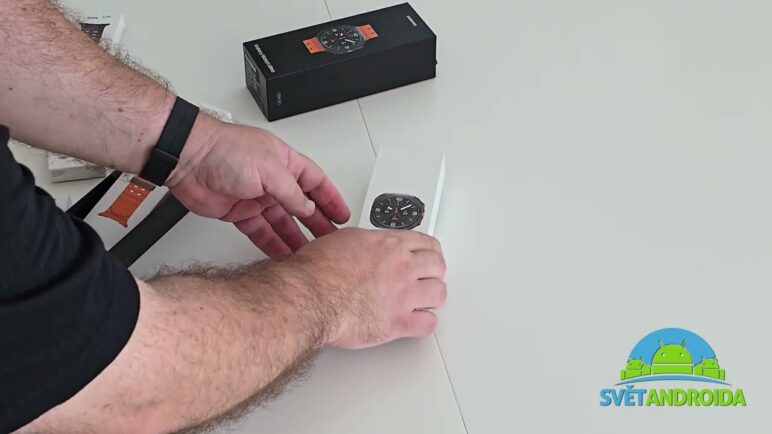 Galaxy Watch Ultra: Unboxing