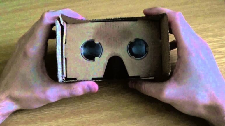 Google CardBoard - virtuální realita za pár kaček