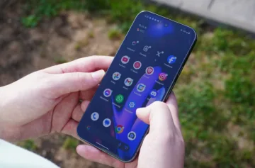 Google Pixel 9 Pro XL OLED displej domovská obrazovka