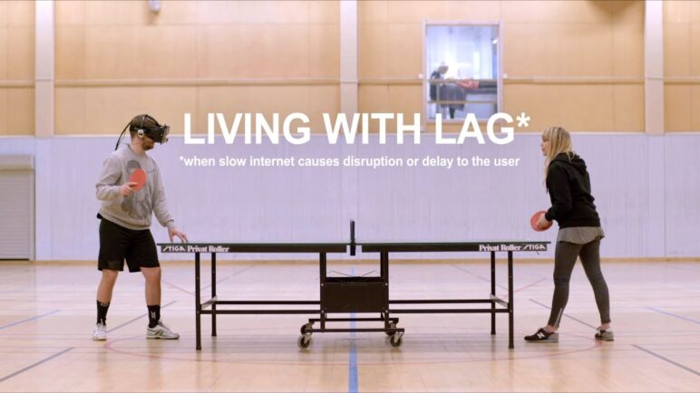 living with lag - an oculus rift experiment