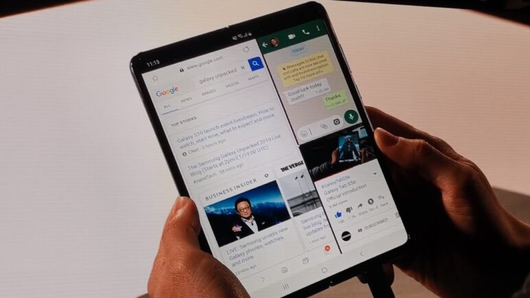 Samsung Fold first look