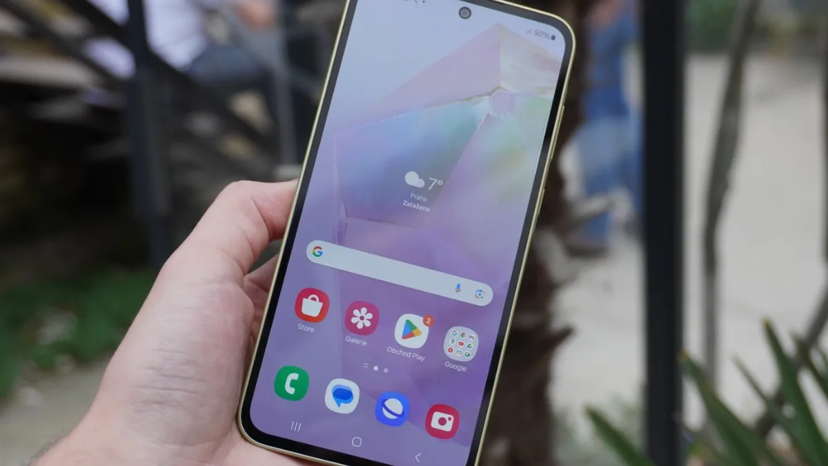 Sláva! Samsung Galaxy A56 5G konečně dostane rychlejší nabíjení