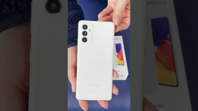 Samsung Galaxy Quantum 2 Unboxing Video Leak