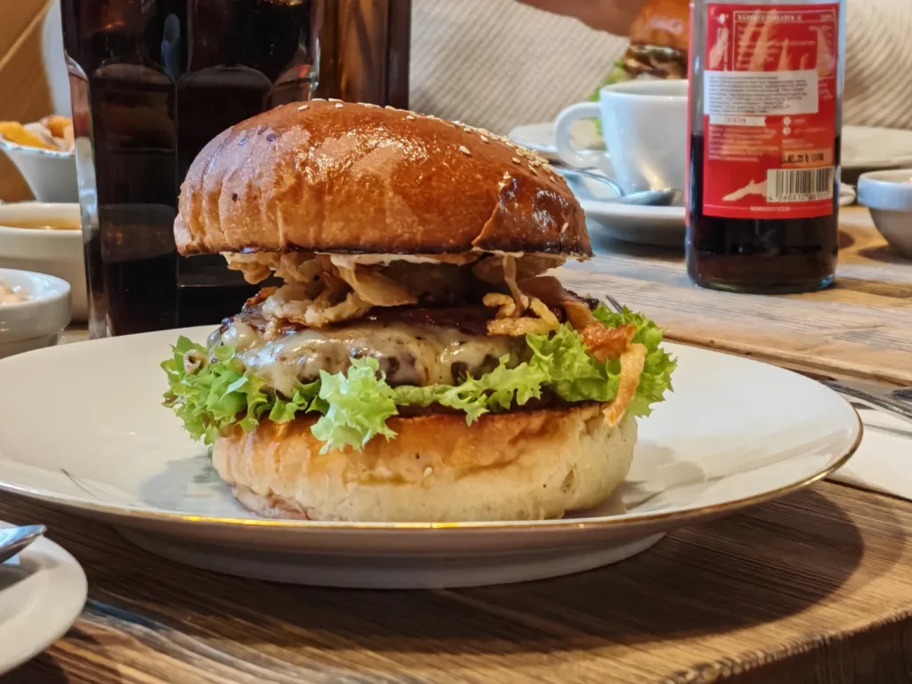 Honor Magic V3 fotografie burger teleobjektiv