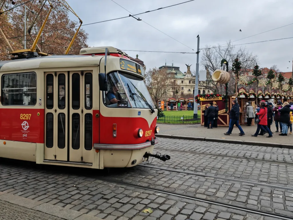 Honor Magic V3 fotografie hlavní tramvaj