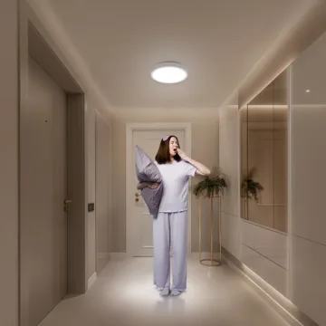 Chytré světlo Xiaomi Smart Ceiling Light D20 v chodbě