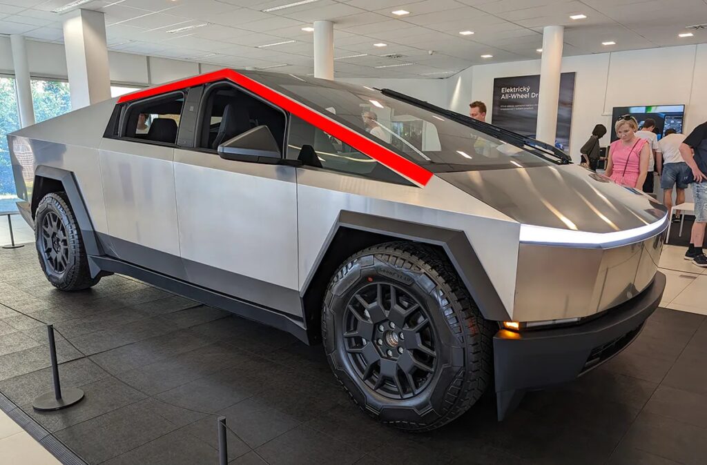 Tesla Cybertruck, problémová lišta