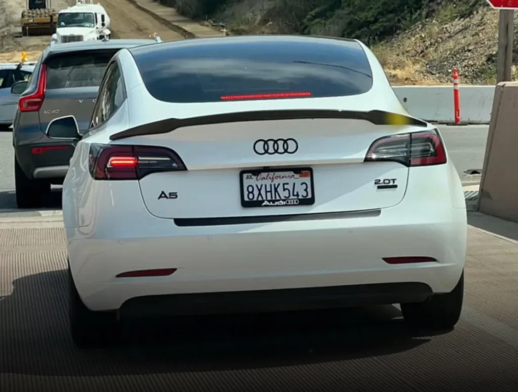 tesla jako audi