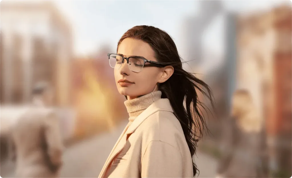 xiaomi smart audio glasses na ocich nositelky