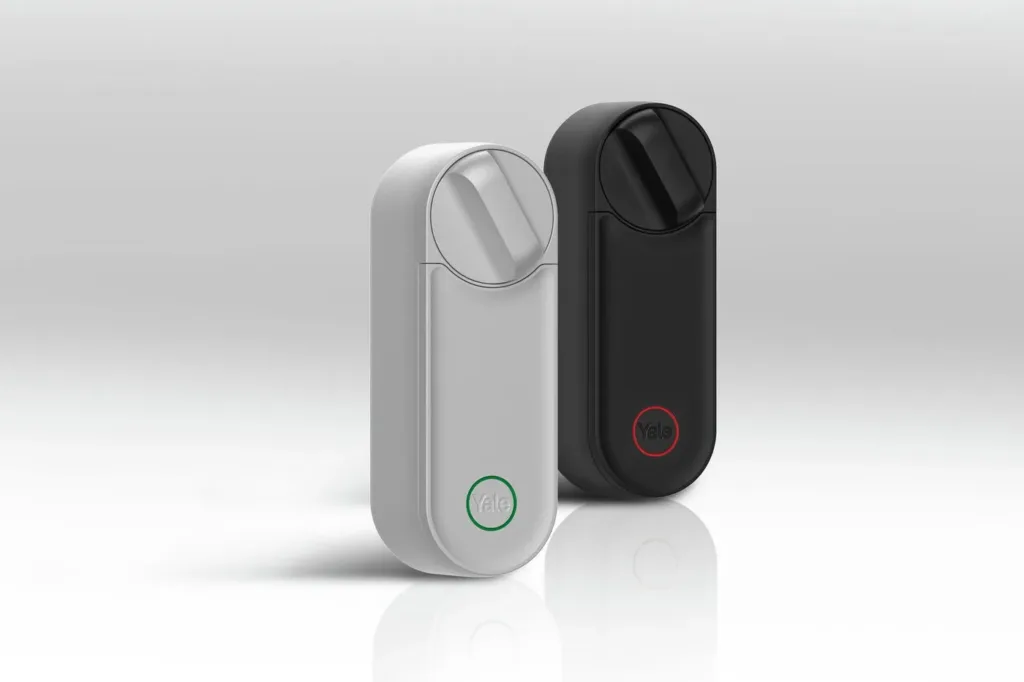 Barevné verze chytrého zámku Yale Linus Smart Lock L2