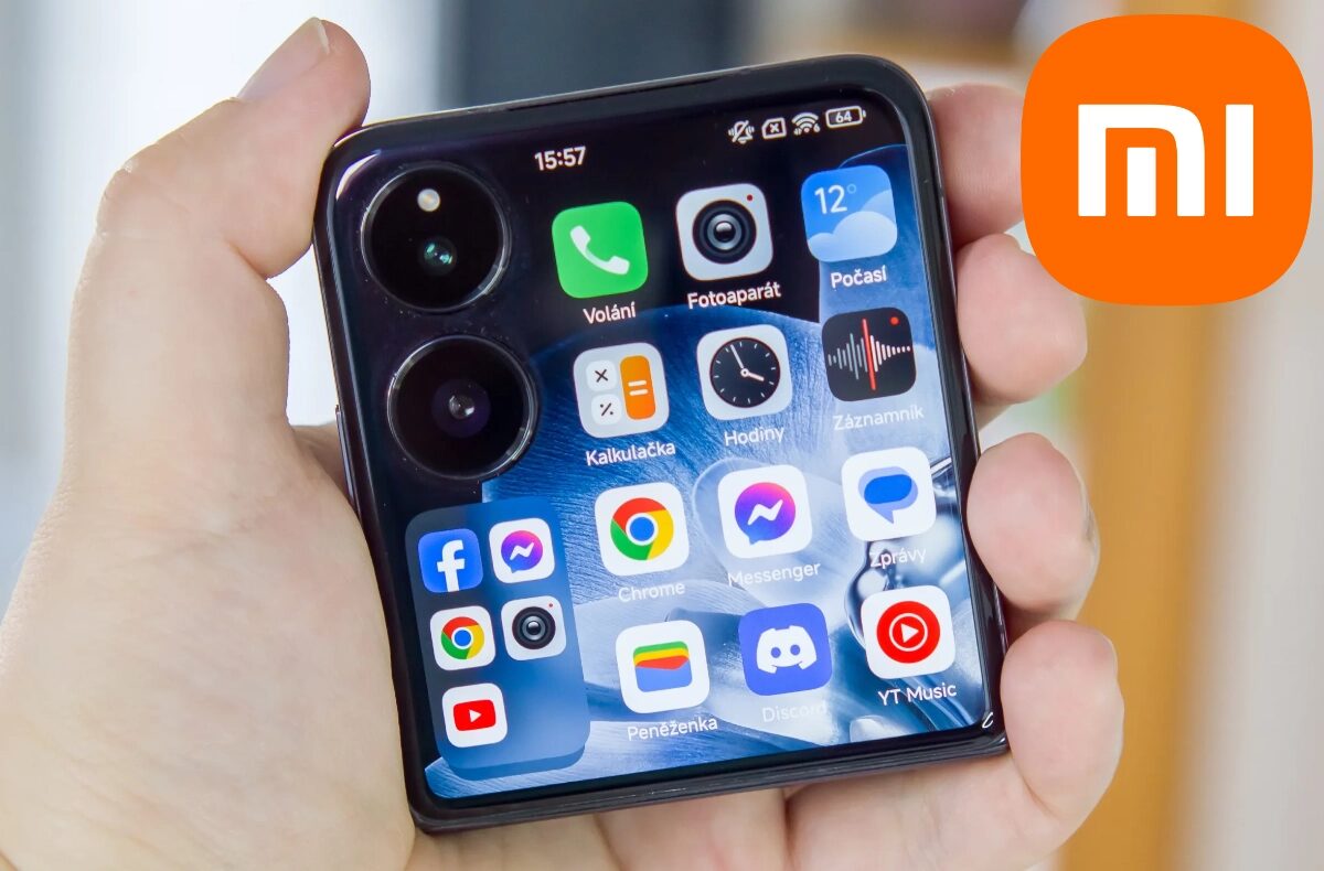 Xiaomi Mix Flip zadní displej