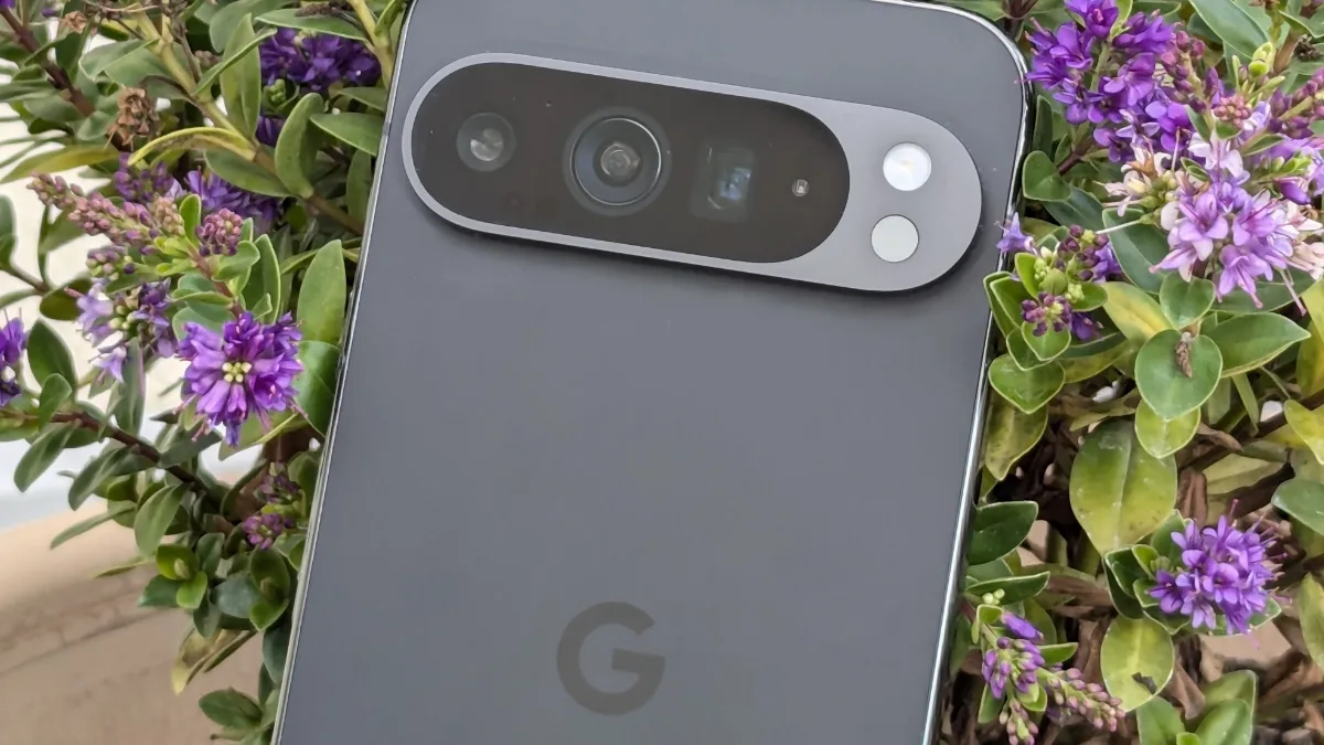 Google Pixel 9 Pro (XL) vs Google Pixel 7 Pro: Upgradovat má smysl, ale ne vše je růžové